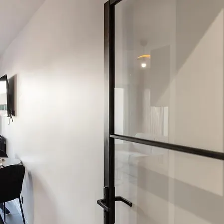 Canopy - - - Balcon - 2 Pers